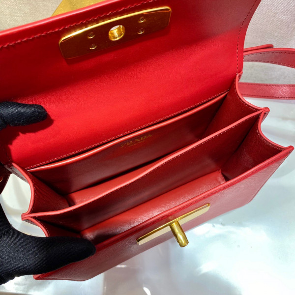 Pra*a symbole bag