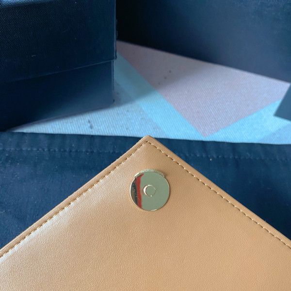 Y*L envelope medium bag