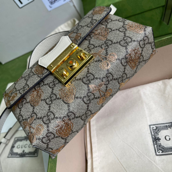 G*u*i padlock berry mini bag