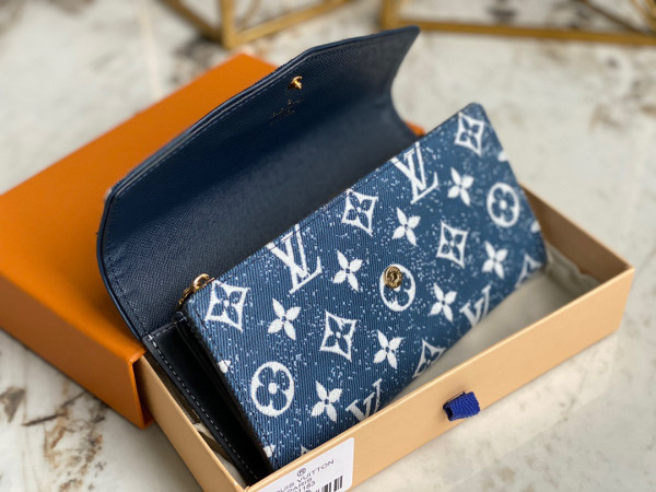l0*is V*t0n sarah wallet