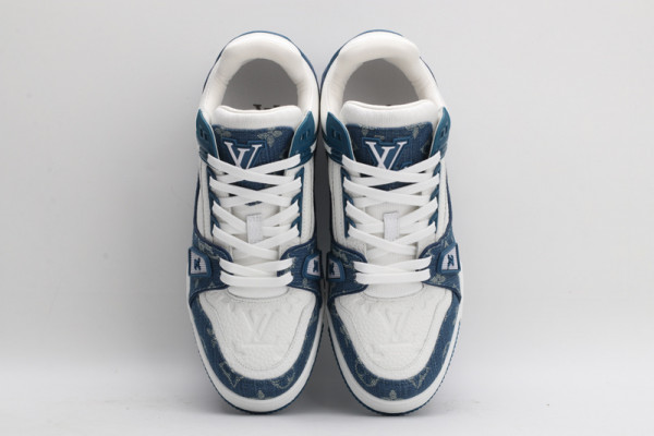 l0*is V*t0n trainer sneaker