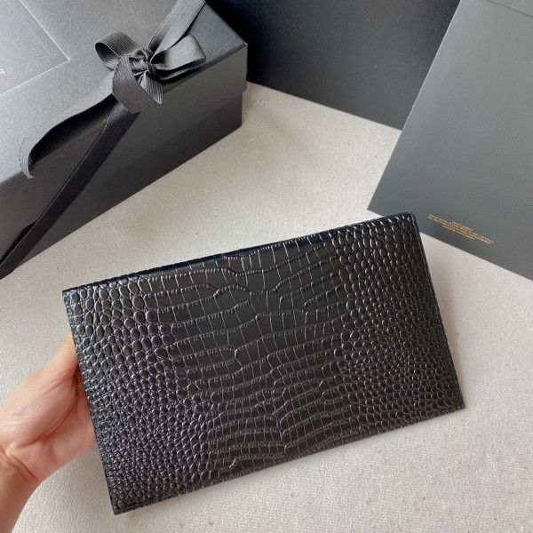 Y*L uptown pouch