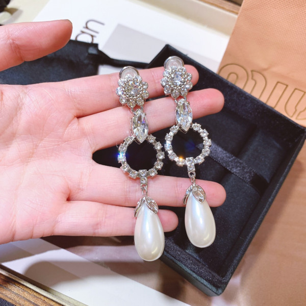 MIU MIU EARRINGS