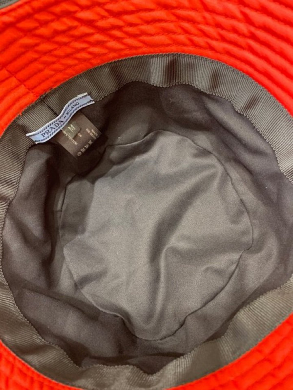 Pra*a nylon bucket hat