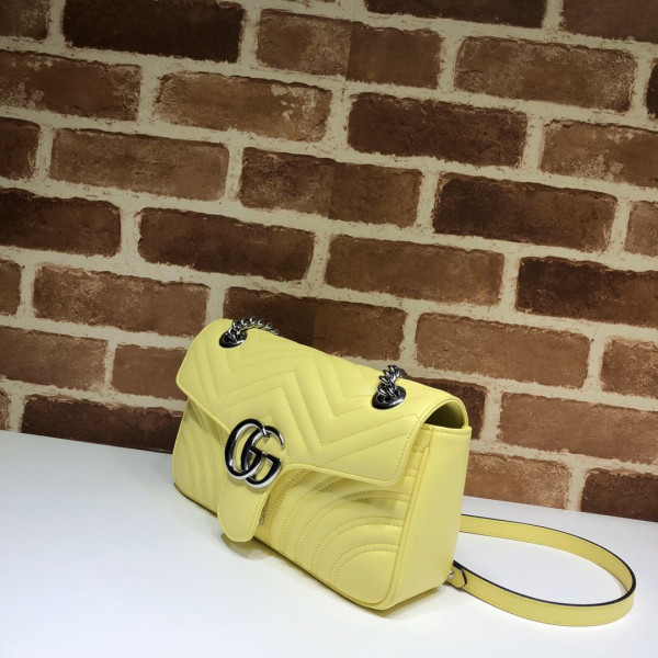 G*u*i gg marmont 26cm