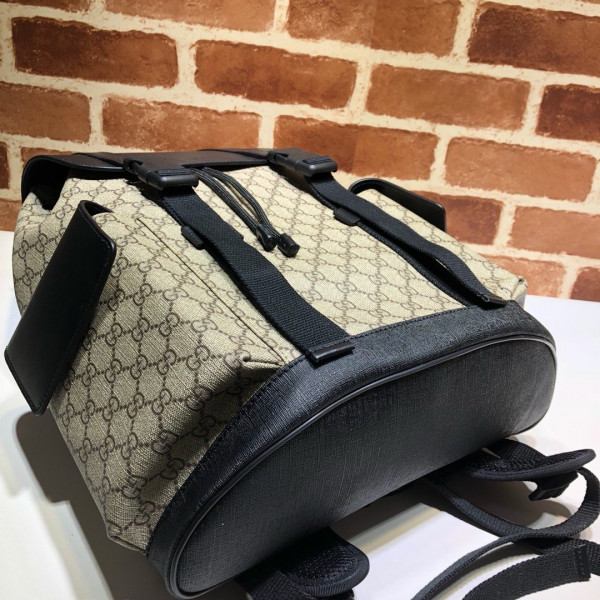 G*u*i backpack