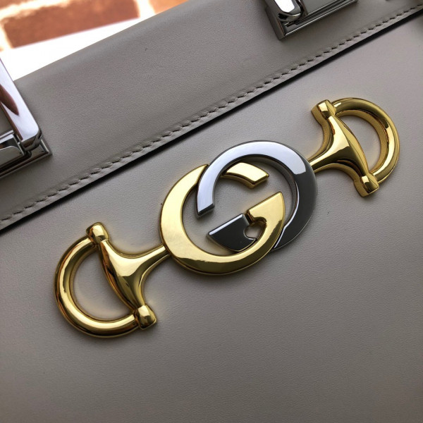 G*u*i zumi small top handle bag