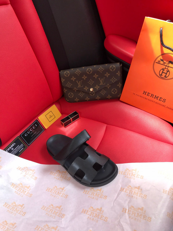 H**mes sandal
