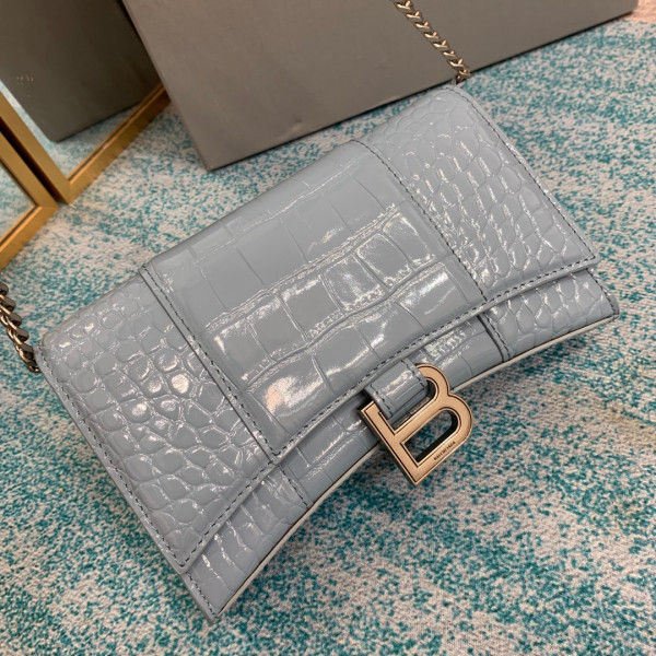 Ba*len*cia*ga hourglass chain bag