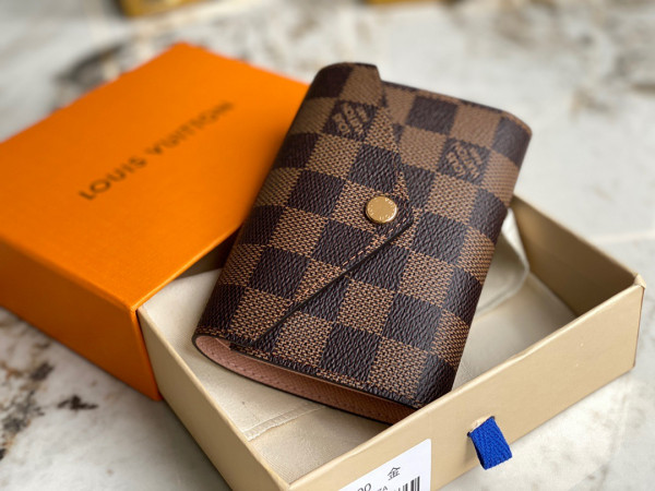 l0*is V*t0n victorine wallet