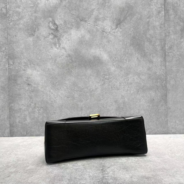 Ba*len*cia*ga downtown small shoulder bag with chain