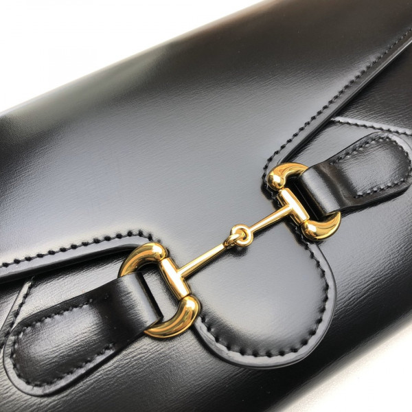 G*u*i 955 horsebit wallet with chain