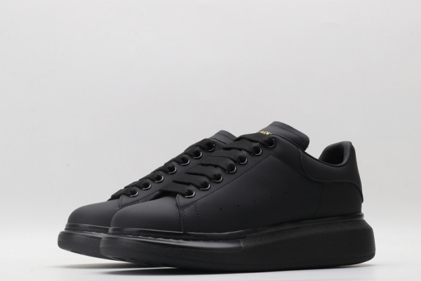 ale*d*r M*Q*en oversized sneaker