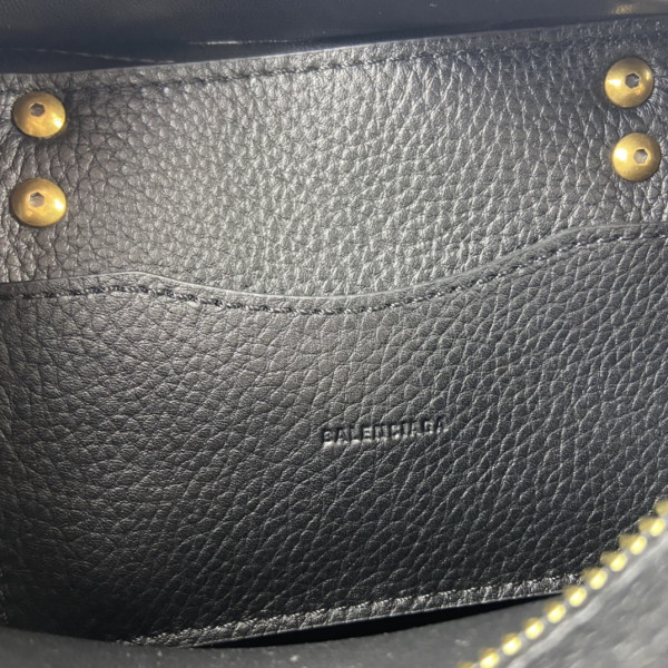 Ba*len*cia*ga neo classic mini top handle bag