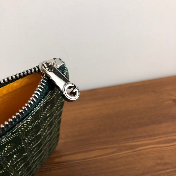 Go*ard senat pouch