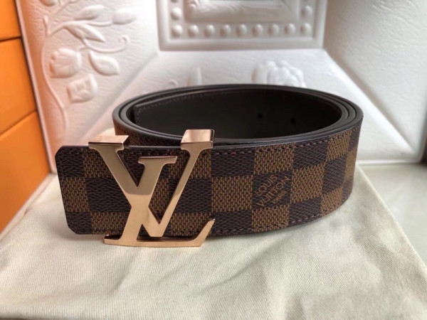 l0*is V*t0n belt