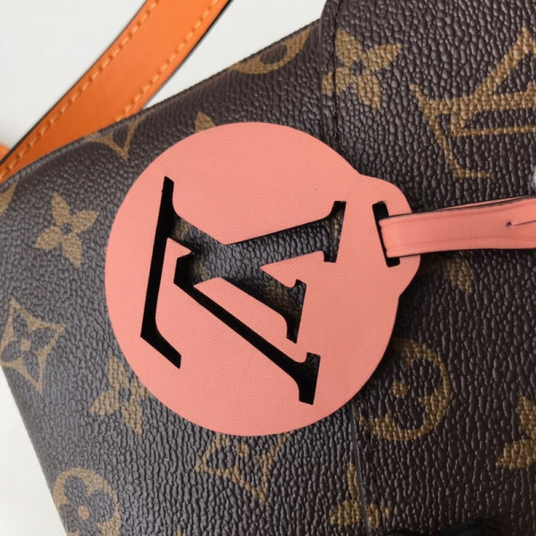 l0*is V*t0n pochette metis