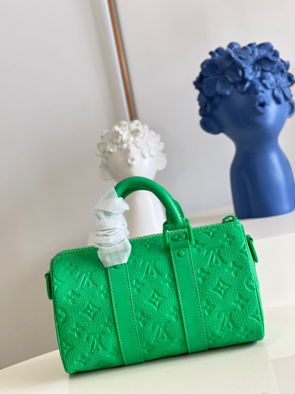 l0*is V*t0n keepall bandouliÈre 25