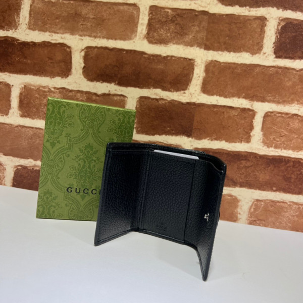G*u*i gg marmont medium wallet
