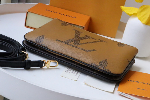 l0*is V*t0n double zip pochette