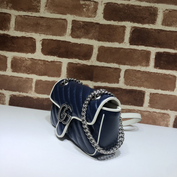 G*u*i gg marmont 22cm