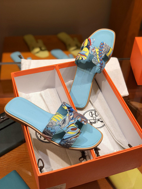 H**mes sandal