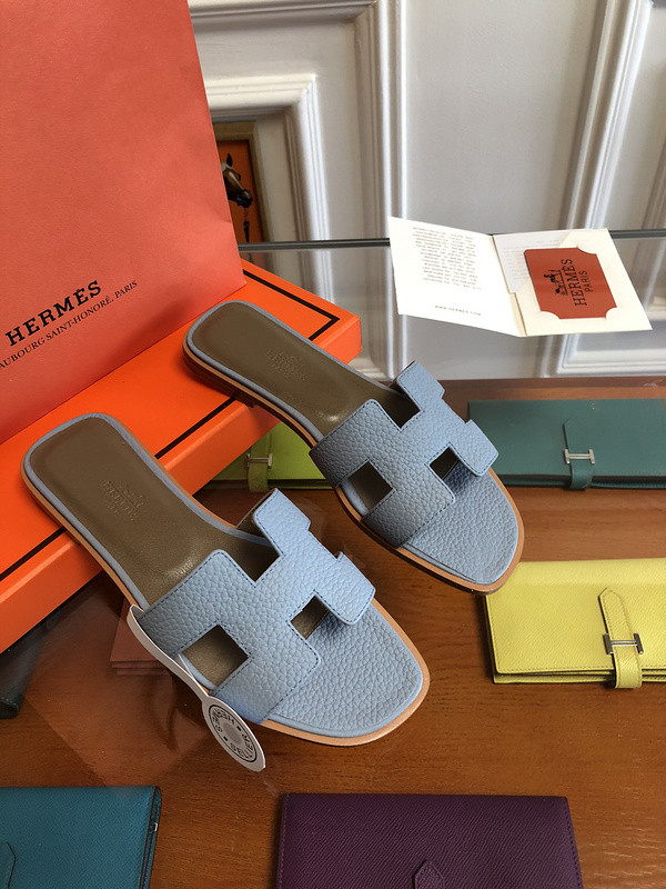 H**mes sandal