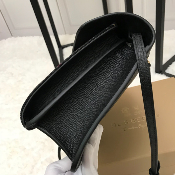 B**rry crossbody bag