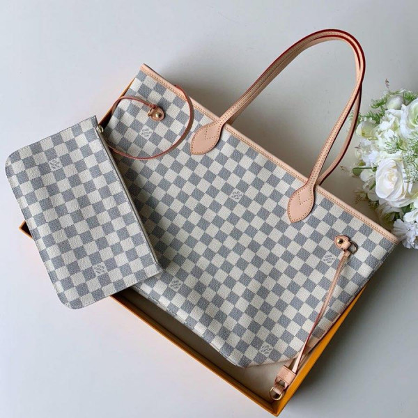 l0*is V*t0n neverfull mm