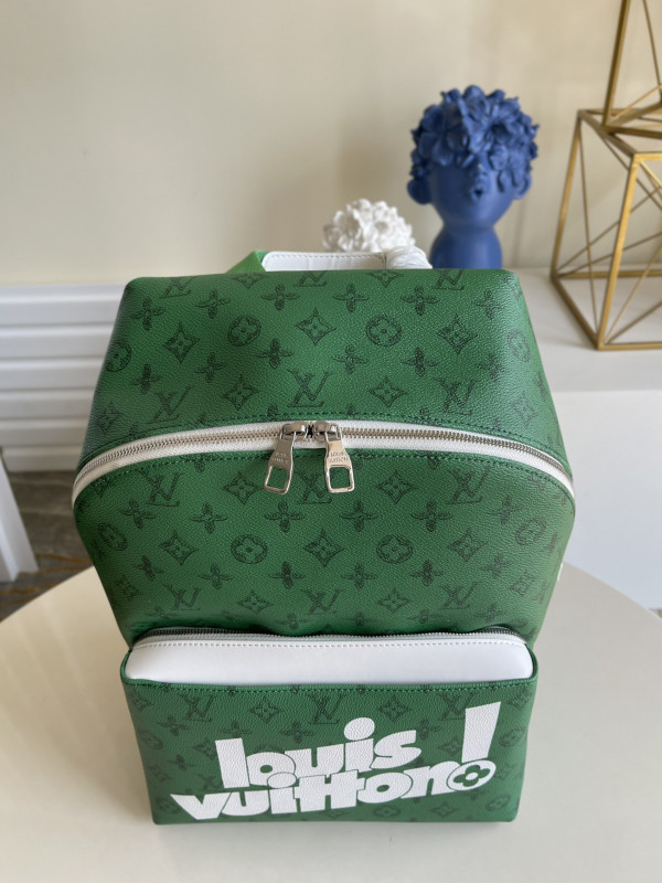 l0*is V*t0n discovery backpack