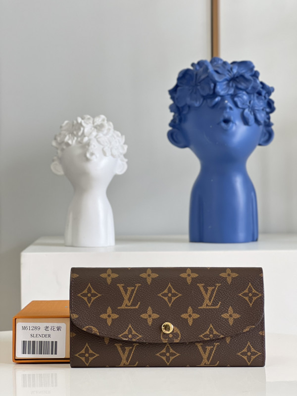 l0*is V*t0n emilie wallet
