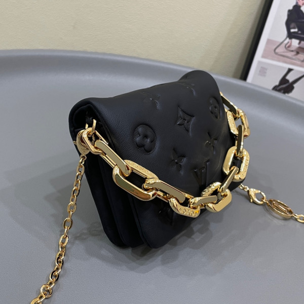 l0*is V*t0n beltbag coussin