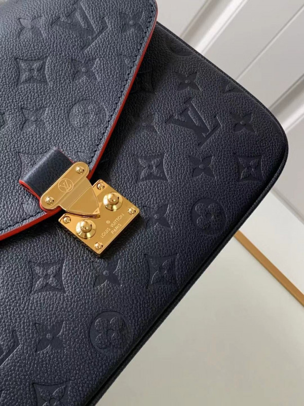 l0*is V*t0n pochette metis