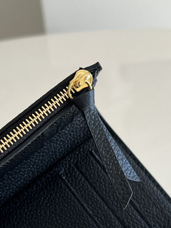 l0*is V*t0n victorine wallet