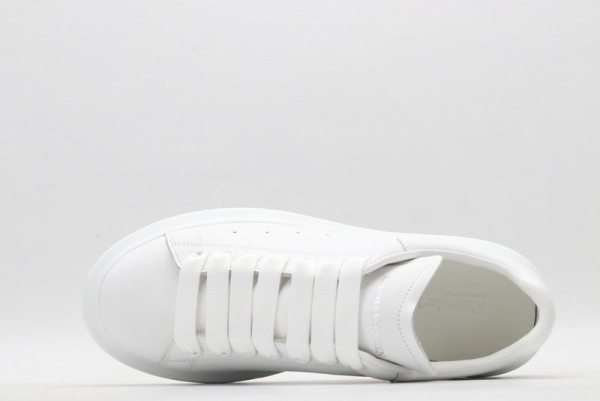 ale*d*r M*Q*en oversized sneaker
