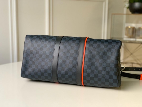 l0*is V*t0n keepall 45