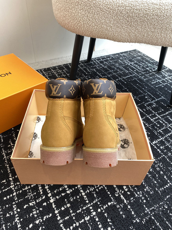 l0*is V*t0n boots