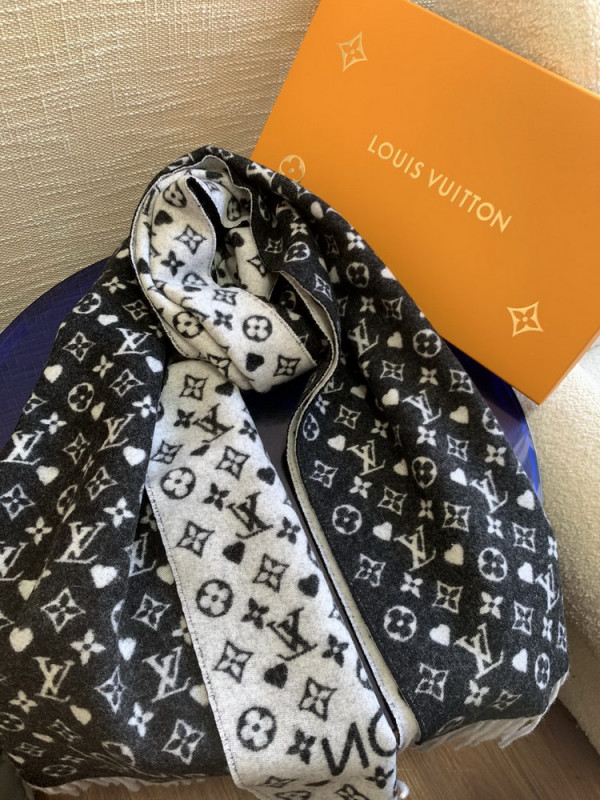 l0*is V*t0n game on scarf