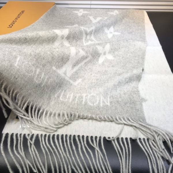 l0*is V*t0n reykjavik scarf