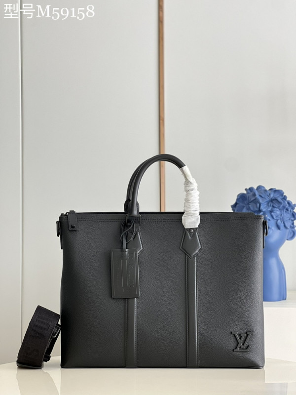 l0*is V*t0n lock it tote