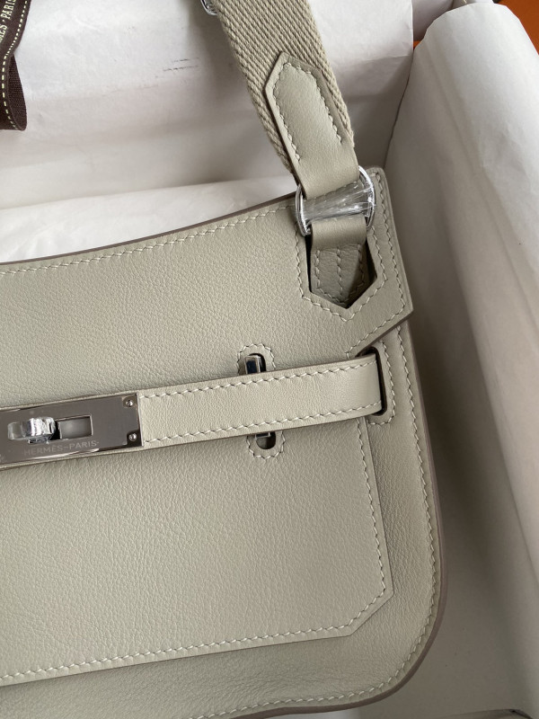 H**mes jypsiere mini bag in swift leather gris meyer