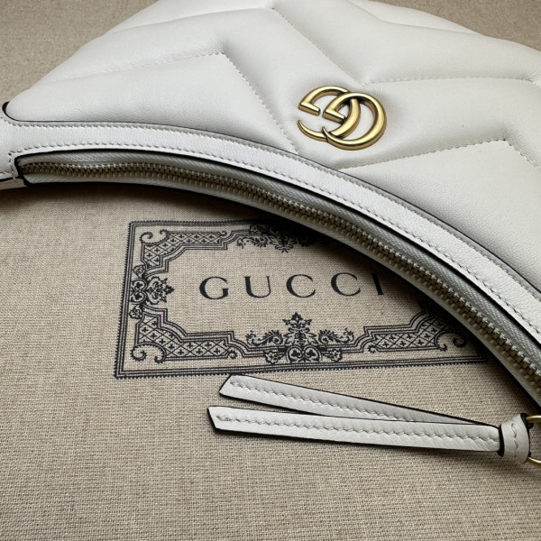 G*u*i gg marmont half-moon-shaped small bag