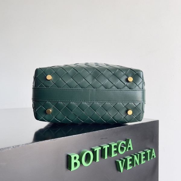 bo*te*ga Ve*ne*ta candy wallace-22*13*9cm
