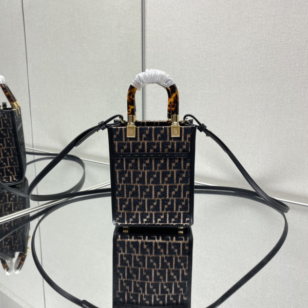 F**di mini sunshine shopper-13-18-6.5cm