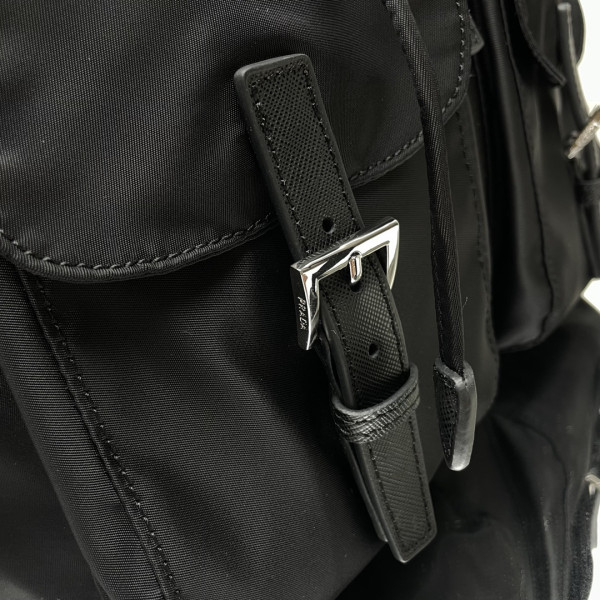 Pra*a re-nylon backpack-30*32*15cm