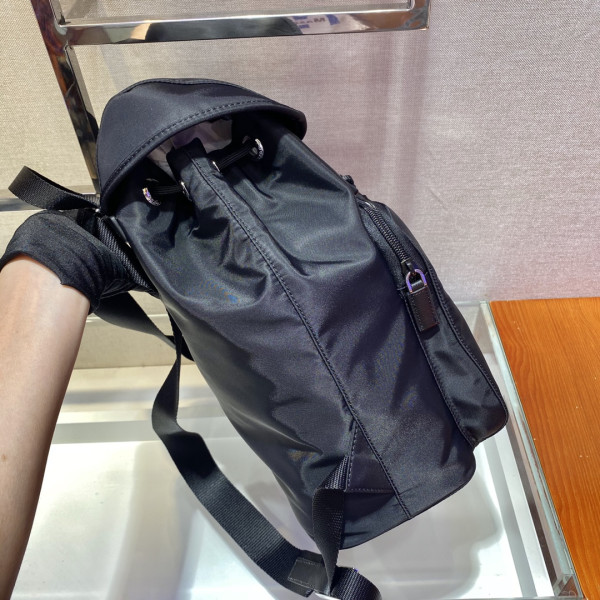 Pra*a backpack-30*34*13cm
