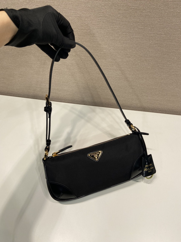Pra*a re-edition bag-23.5*10*5cm