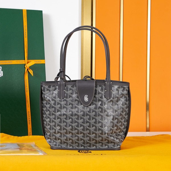 Go*ard saint l0*is bag-20*20*10cm