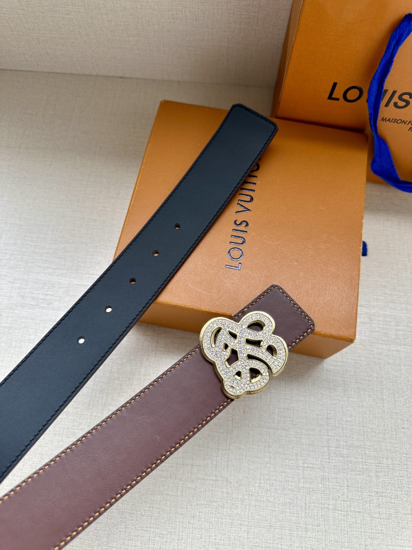 l0*is V*t0n belt