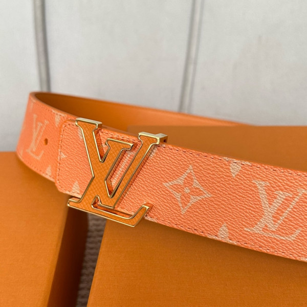 l0*is V*t0n belt